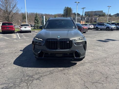 Used 2024 BMW X7 M60i w/ Executive Package image 8