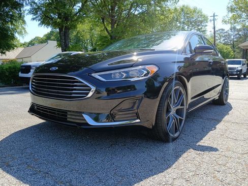Used 2020 Ford Fusion SEL image 2