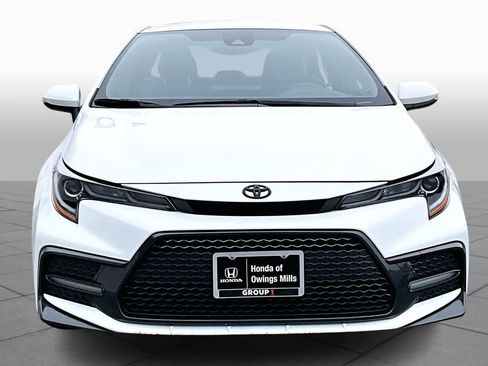 Used 2022 Toyota Corolla SE image 3