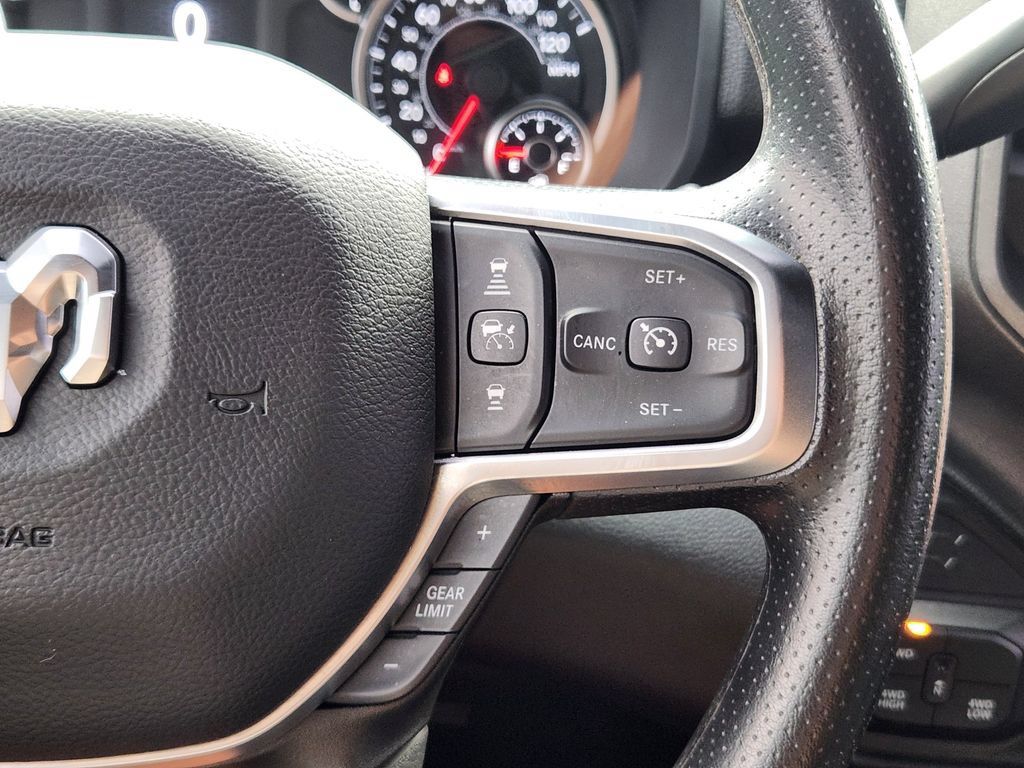Used 2026 RAM 2500 Tradesman AWD/4WD image 19