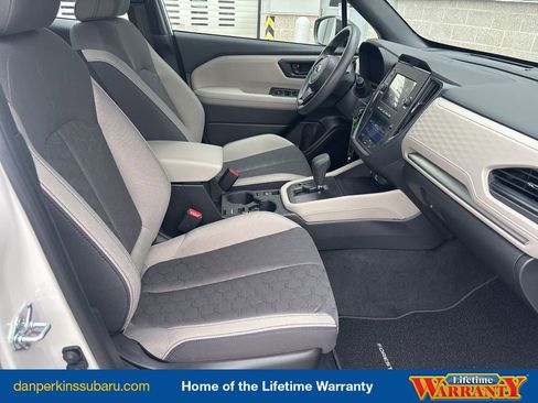 Certified 2025 Subaru Forester image 23