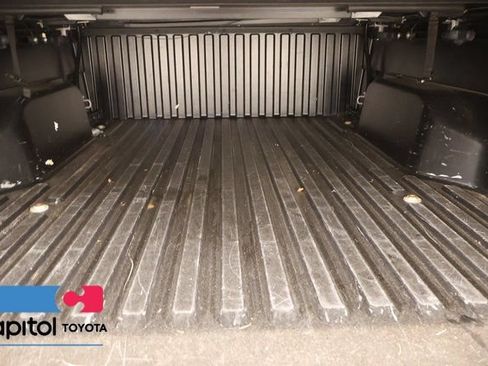 Certified 2020 Toyota Tacoma TRD Off-Road AWD/4WD image 26