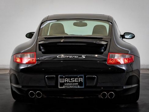 Used 2007 Porsche 911 Carrera S image 7