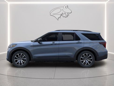 New 2026 Ford Explorer ST-Line AWD/4WD image 3