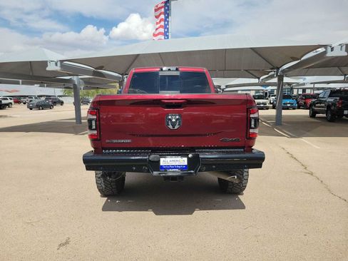 Used 2021 RAM 2500 Laramie w/ Night Edition AWD/4WD image 7