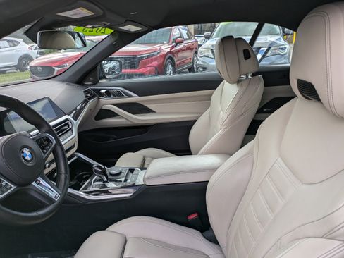 Used 2023 BMW 430i xDrive Convertible w/ M Sport Package image 17