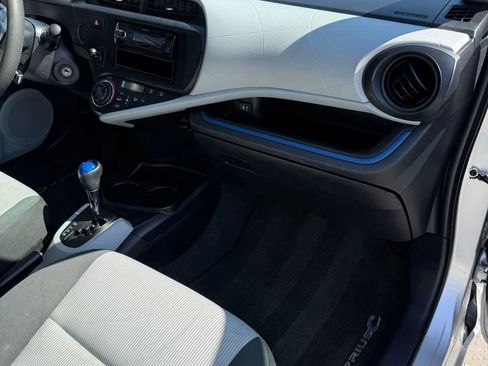 Used 2012 Toyota Prius C Two image 27