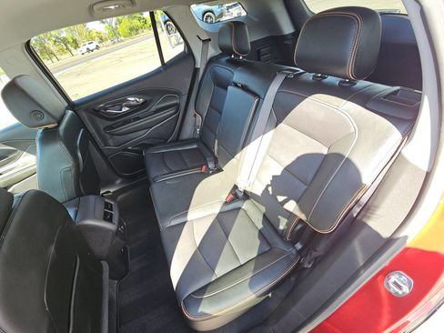 Used 2024 GMC Terrain AT4 w/ Tech Package AWD/4WD image 13