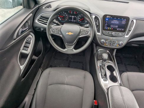 Used 2024 Chevrolet Malibu LT image 16