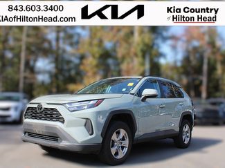 Used 2022 Toyota RAV4 XLE video 1
