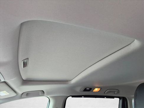 Certified 2026 Honda Odyssey EX-L image 13