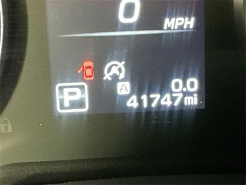 Used 2024 Subaru Outback Premium image 15