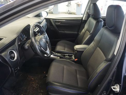 Used 2019 Toyota Corolla SE FWD image 14