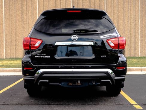 Used 2020 Nissan Pathfinder S AWD/4WD image 8