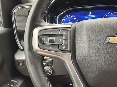 Used 2023 Chevrolet Silverado 1500 LT AWD/4WD image 17