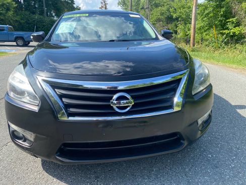 Used 2015 Nissan Altima 2.5 SV w/ Convenience Package image 27
