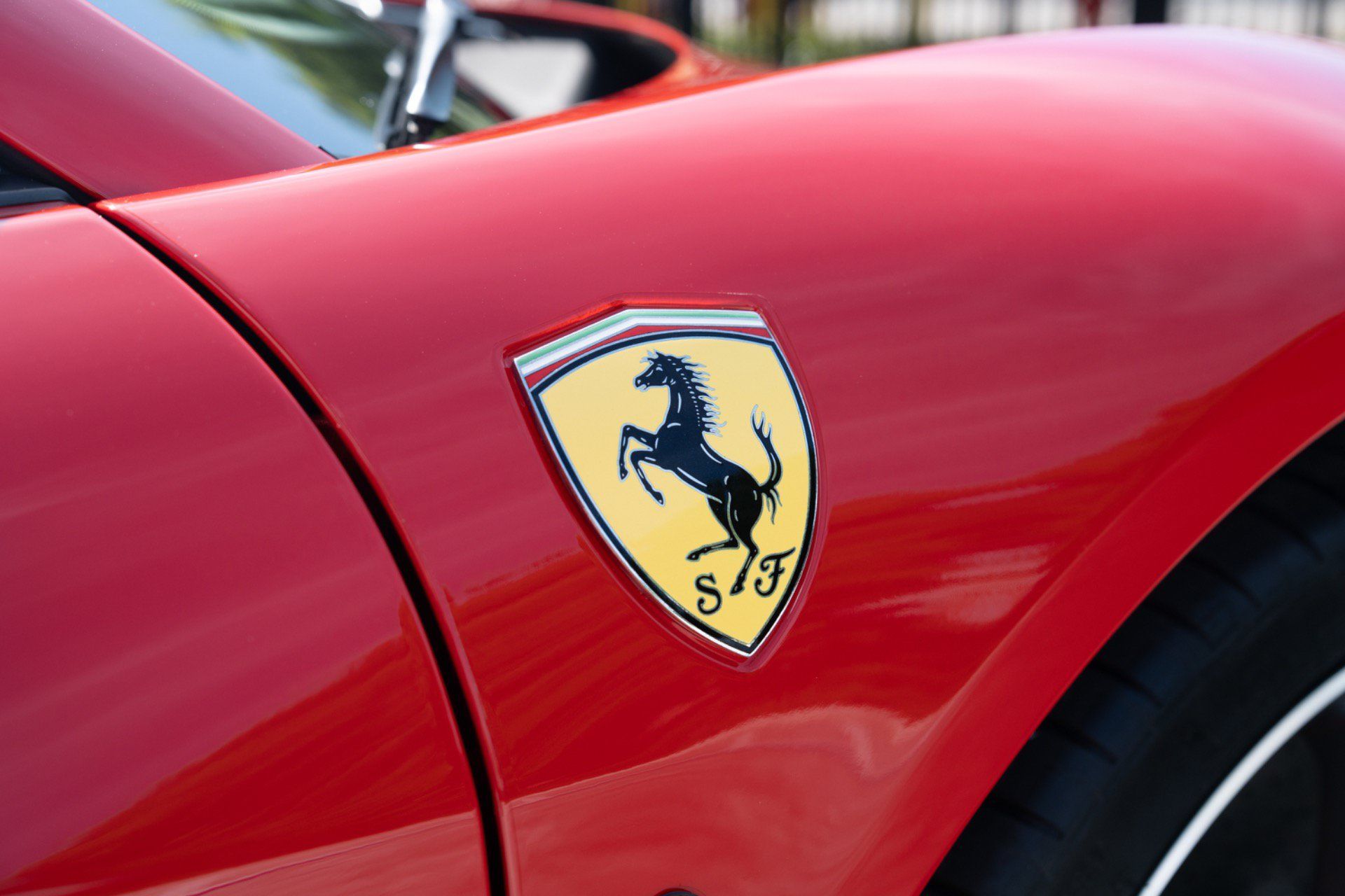 Used 2013 Ferrari 458 Spider RWD image 54