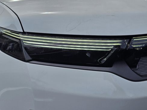New 2026 Jeep Grand Wagoneer Limited AWD/4WD image 4