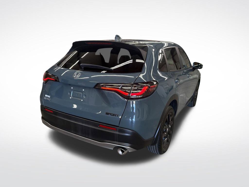Used 2025 Honda HR-V Sport image 12