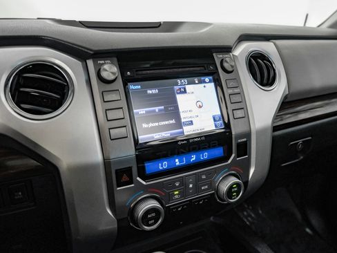 Used 2015 Toyota Tundra Limited w/ TRD Off Road Package image 24