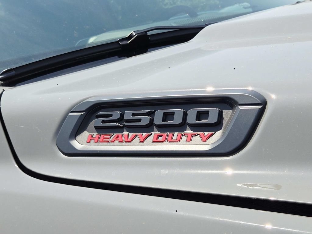 New 2026 RAM 2500 Big Horn AWD/4WD image 12