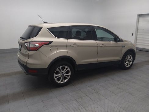 Used 2017 Ford Escape SE FWD image 10