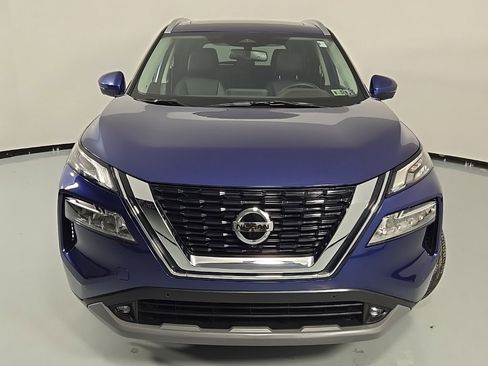 Used 2021 Nissan Rogue SL w/ Premium Package image 2