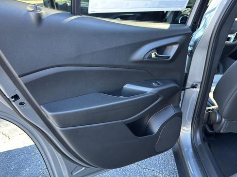 New 2026 Chevrolet Trax LT w/ Driver Confidence Package image 15