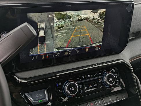 New 2026 GMC Sierra 2500 AT4 w/ AT4 Premium Plus Package AWD/4WD image 25