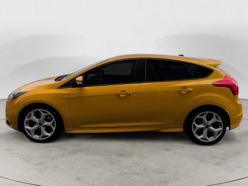Used 2013 Ford Focus ST FWD image 2