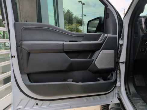 Used 2025 Ford F150 Lariat AWD/4WD image 14