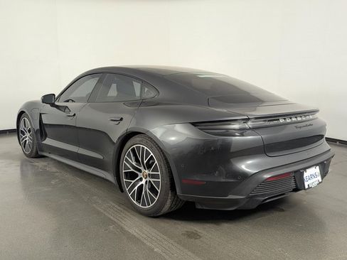 Used 2020 Porsche Taycan Turbo image 6