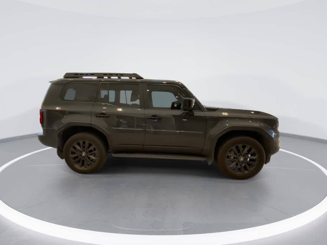 Used 2026 Toyota Land Cruiser w/ Premium Package AWD/4WD image 9
