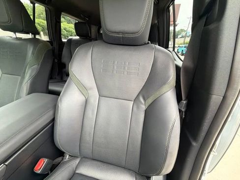 Used 2024 Lexus GX 550 AWD/4WD image 43