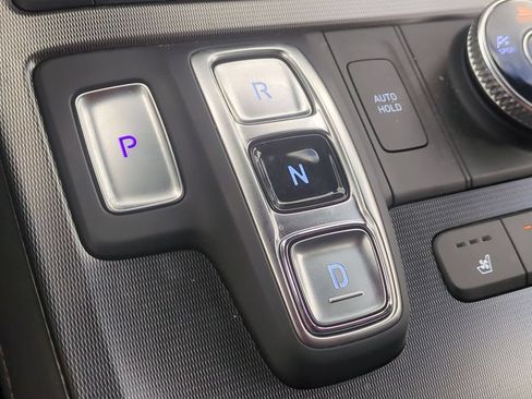 Certified 2025 Hyundai Palisade Calligraphy AWD/4WD image 17