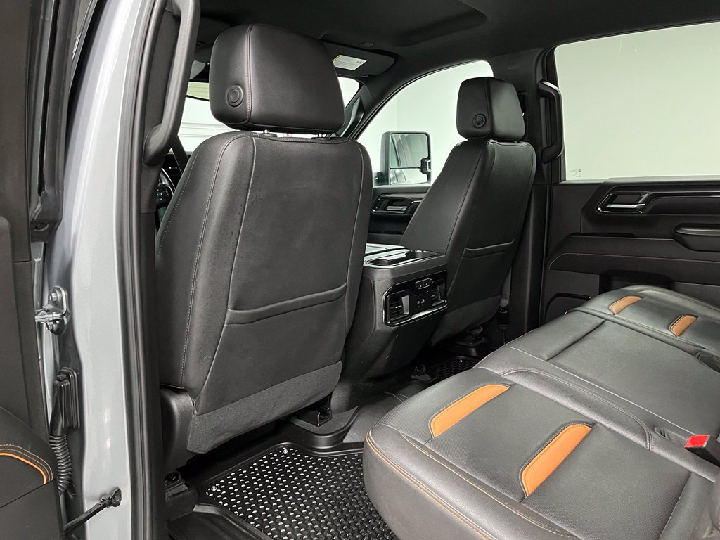 Used 2024 GMC Sierra 2500 AT4 w/ AT4 Preferred Package AWD/4WD image 43