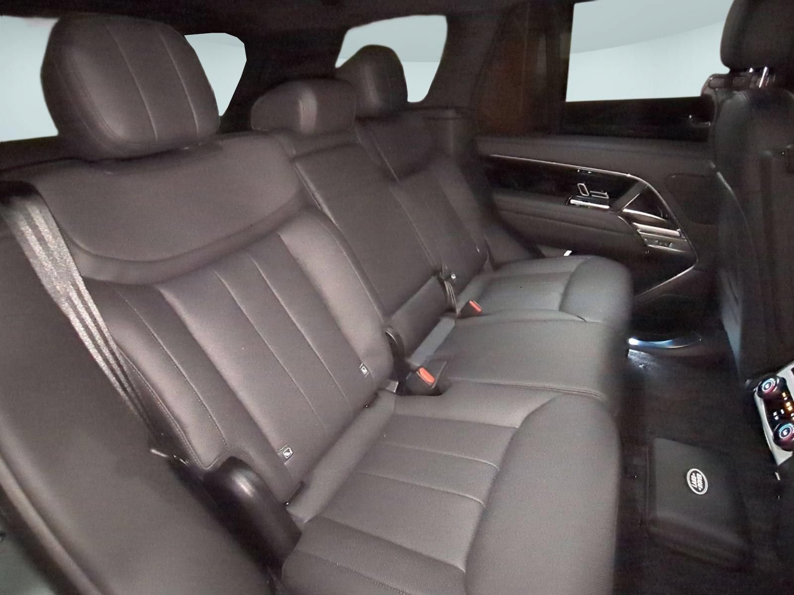 New 2027 Land Rover Range Rover SE AWD/4WD image 29