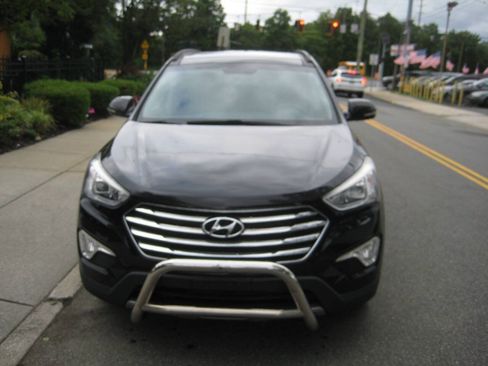 Used 2015 Hyundai Santa Fe GLS w/ Option Group 03 AWD/4WD image 2