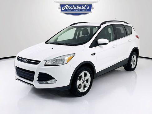 Used 2016 Ford Escape SE w/ SE Leather Comfort Package image 3