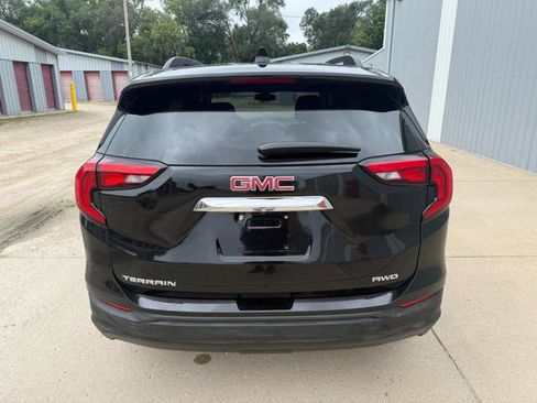 Used 2019 GMC Terrain SLE w/ Driver Convenience Package AWD/4WD image 10