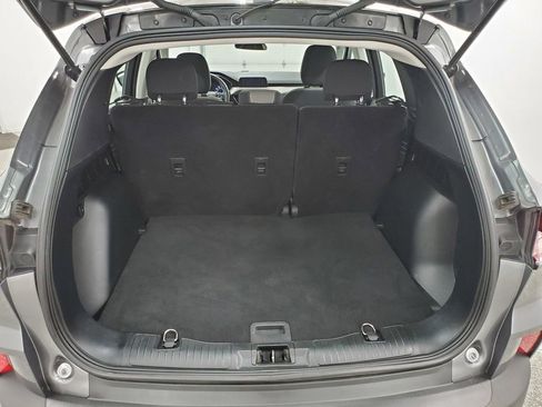 Used 2022 Ford Escape S image 21