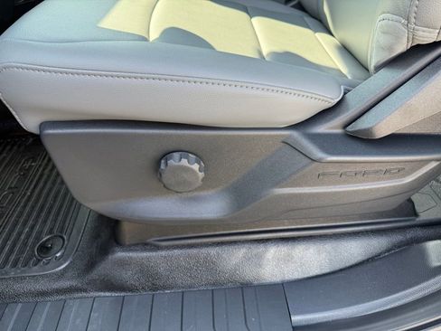 New 2026 Ford F350 XL w/ XL Chrome Package image 7