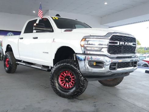 Used 2019 RAM 2500 Tradesman AWD/4WD image 3