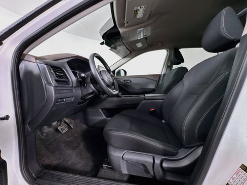 Used 2023 Nissan Rogue S AWD/4WD image 19