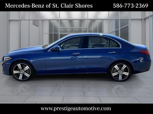 Used 2025 Mercedes-Benz C 300 4MATIC Sedan image 2