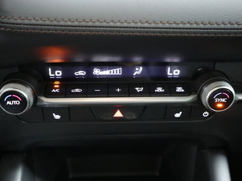 New 2026 MAZDA MAZDA3 2.5 S Sedan w/ Preferred Pkg image 29