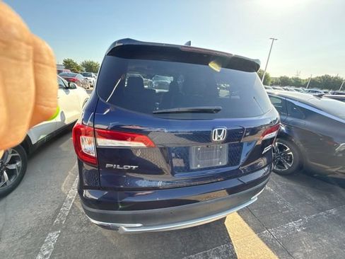 Used 2019 Honda Pilot Touring image 6
