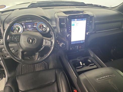 Used 2022 RAM 1500 Limited AWD/4WD image 16