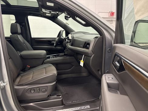 New 2026 Chevrolet Tahoe High Country image 33