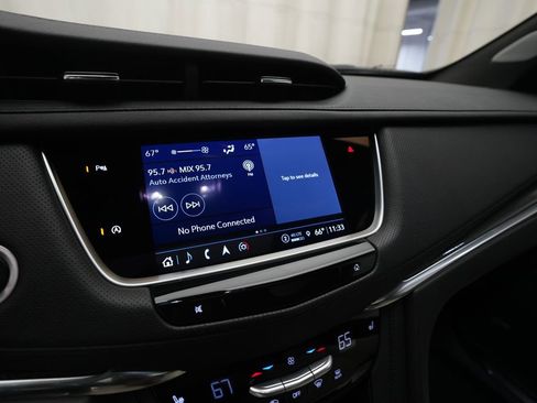 Used 2024 Cadillac XT5 Sportv AWD/4WD image 6